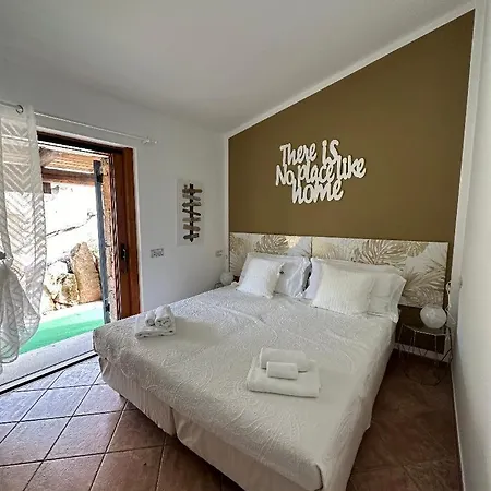 Villa Wonderful With Pool In