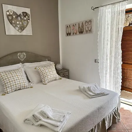 Wonderful With Pool In Villa